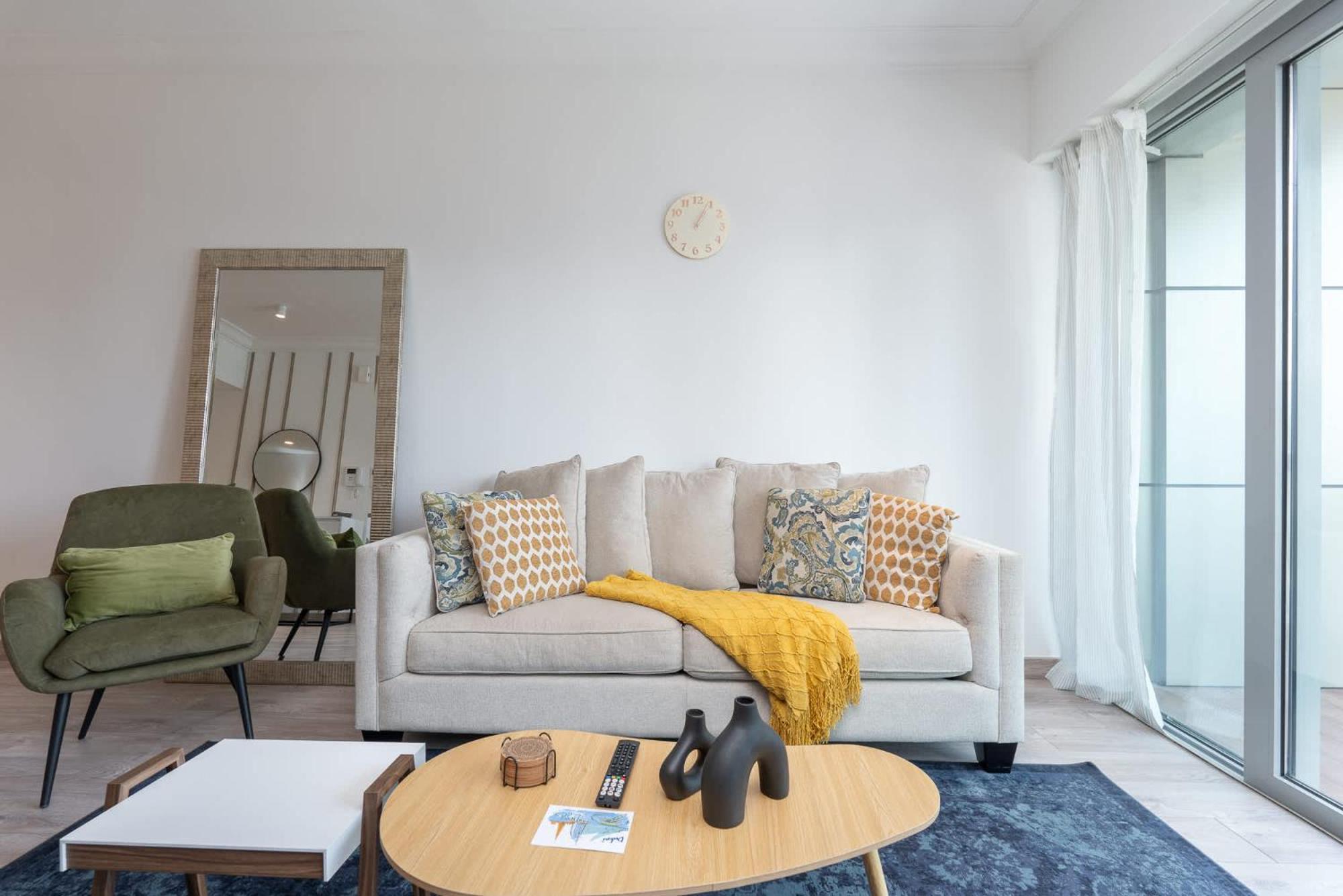 Modern 1-bedroom With Stunning View Of A City Skyline In Downtown Dubai