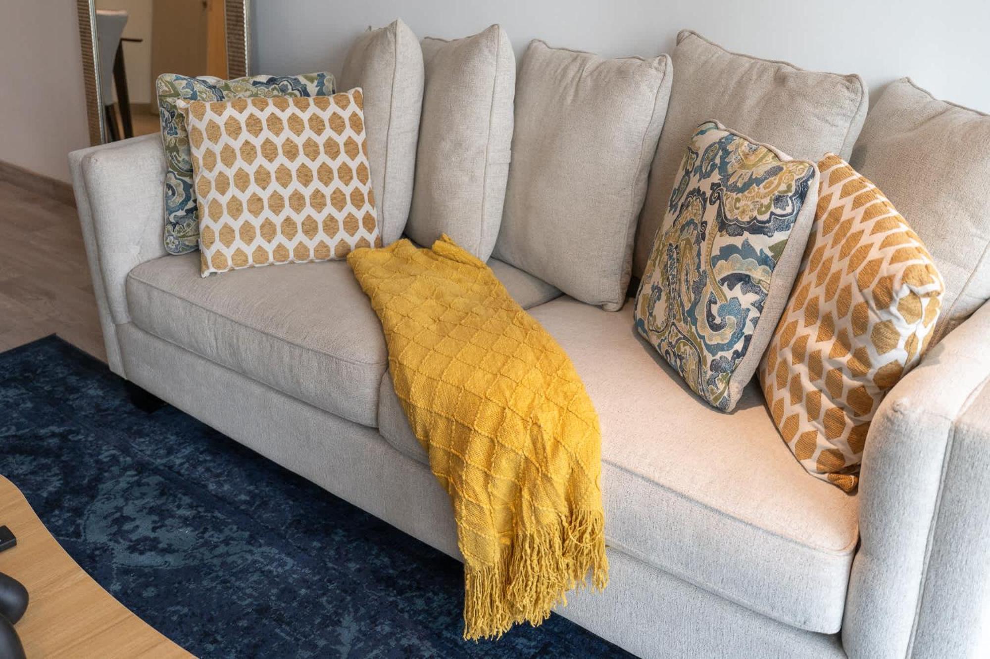 Modern 1-bedroom With Stunning View Of A City Skyline In Downtown Apartment *