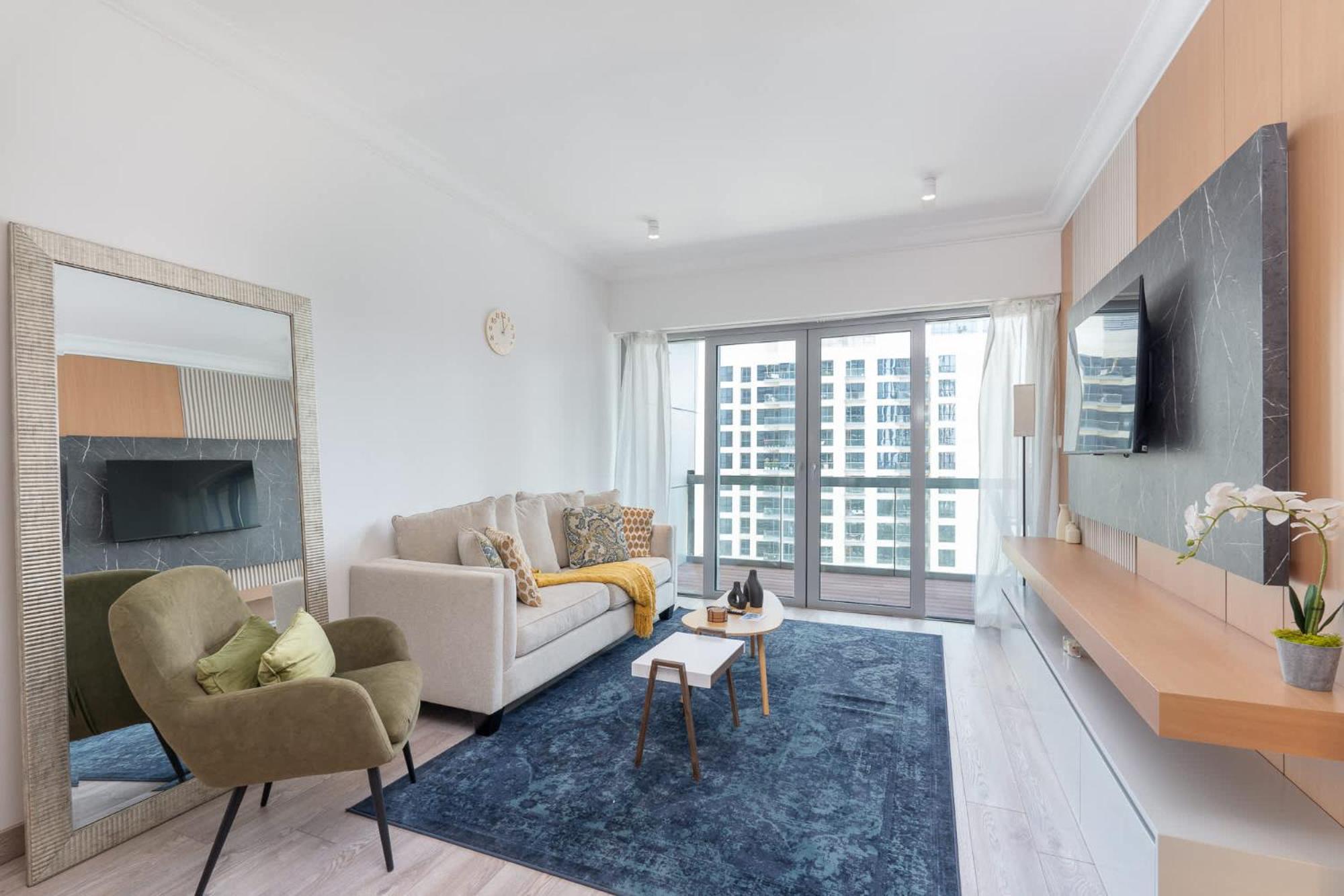 Modern 1-bedroom With Stunning View Of A City Skyline In Downtown Apartment Dubai